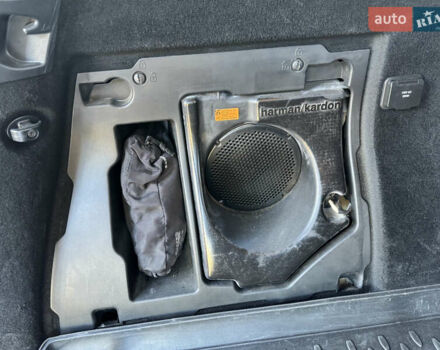 Черный Мерседес М-Класс, объемом двигателя 5.5 л и пробегом 310 тыс. км за 14000 $, фото 14 на Automoto.ua