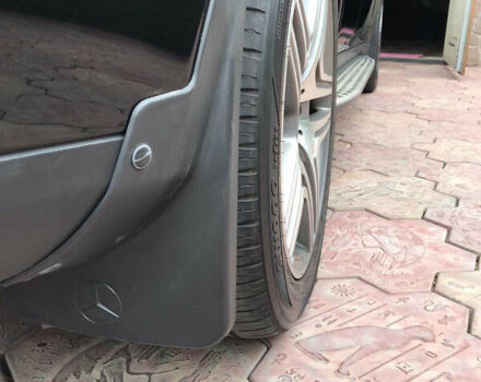 Черный Мерседес М-Класс, объемом двигателя 3.5 л и пробегом 294 тыс. км за 14500 $, фото 14 на Automoto.ua