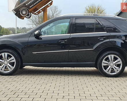 Черный Мерседес М-Класс, объемом двигателя 3 л и пробегом 177 тыс. км за 15300 $, фото 12 на Automoto.ua