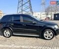 Черный Мерседес М-Класс, объемом двигателя 2.99 л и пробегом 230 тыс. км за 15000 $, фото 3 на Automoto.ua