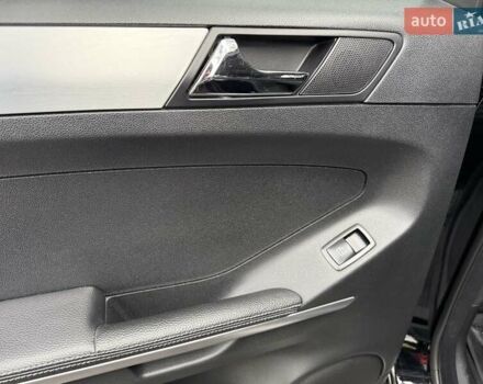 Черный Мерседес М-Класс, объемом двигателя 3.5 л и пробегом 174 тыс. км за 10950 $, фото 49 на Automoto.ua