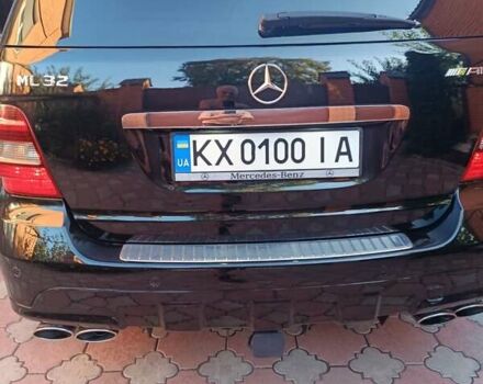 Черный Мерседес М-Класс, объемом двигателя 3 л и пробегом 232 тыс. км за 13800 $, фото 17 на Automoto.ua