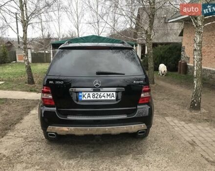 Черный Мерседес М-Класс, объемом двигателя 3.5 л и пробегом 260 тыс. км за 11100 $, фото 12 на Automoto.ua