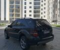Черный Мерседес М-Класс, объемом двигателя 2.99 л и пробегом 270 тыс. км за 12999 $, фото 6 на Automoto.ua
