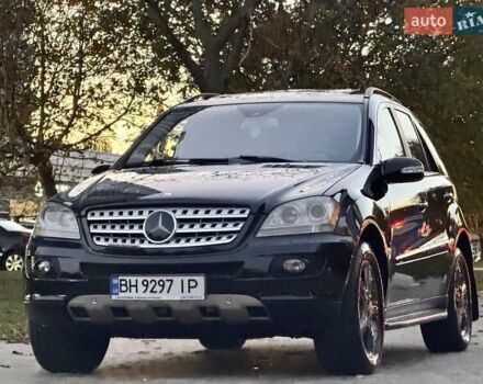 Мерседес М-Класс 2008 в Одессе на Automoto.ua Черный Мерседес М-Класс, объемом двигателя 3.5 л и пробегом 247 тыс. км за 10800 $, фото 3 на Automoto.ua