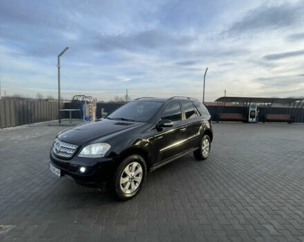 Чорний Мерседес М-Клас, об'ємом двигуна 2.99 л та пробігом 315 тис. км за 12999 $, фото 2 на Automoto.ua