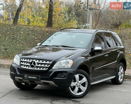 Черный Мерседес М-Класс, объемом двигателя 3.5 л и пробегом 265 тыс. км за 14300 $, фото 6 на Automoto.ua