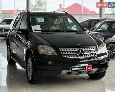 Черный Мерседес М-Класс, объемом двигателя 3 л и пробегом 264 тыс. км за 12240 $, фото 2 на Automoto.ua