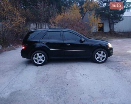 Чорний Мерседес М-Клас, об'ємом двигуна 3.5 л та пробігом 234 тис. км за 13500 $, фото 23 на Automoto.ua