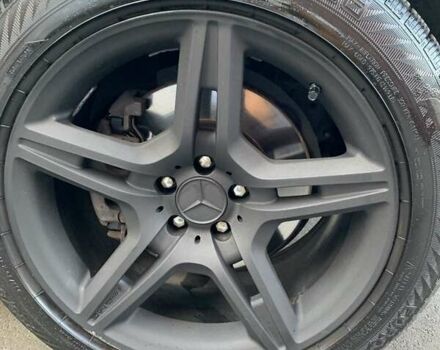 Черный Мерседес М-Класс, объемом двигателя 3.5 л и пробегом 100 тыс. км за 15000 $, фото 12 на Automoto.ua