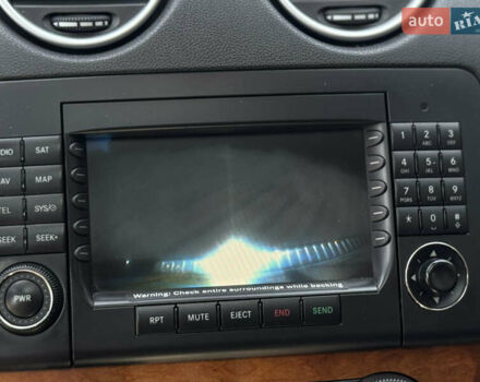 Черный Мерседес М-Класс, объемом двигателя 3.5 л и пробегом 287 тыс. км за 10500 $, фото 27 на Automoto.ua