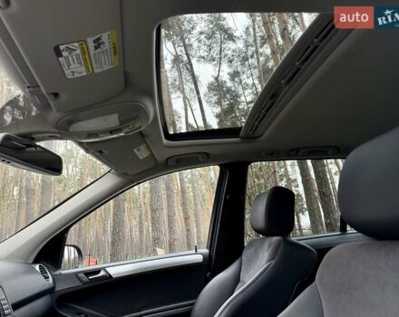 Черный Мерседес М-Класс, объемом двигателя 3.5 л и пробегом 174 тыс. км за 10999 $, фото 18 на Automoto.ua