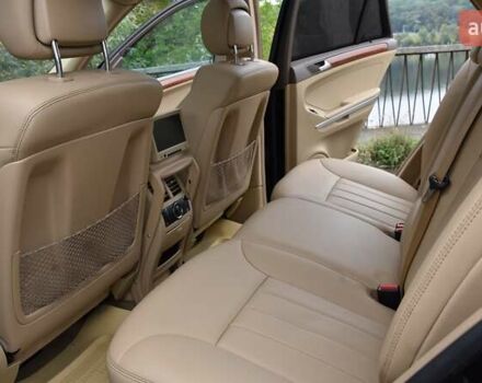 Черный Мерседес М-Класс, объемом двигателя 3.5 л и пробегом 159 тыс. км за 14900 $, фото 10 на Automoto.ua