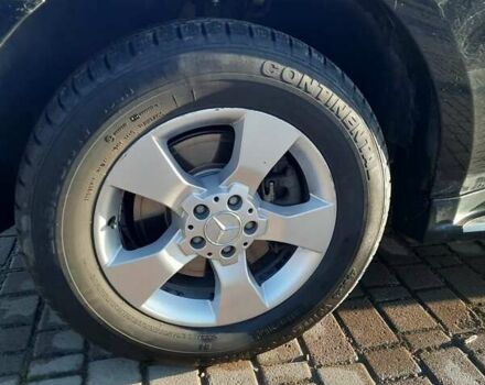 Черный Мерседес М-Класс, объемом двигателя 3 л и пробегом 319 тыс. км за 14000 $, фото 5 на Automoto.ua