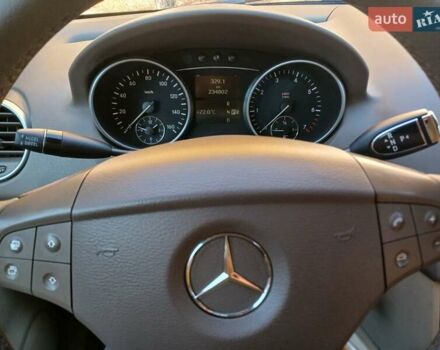 Чорний Мерседес М-Клас, об'ємом двигуна 3.5 л та пробігом 234 тис. км за 13500 $, фото 17 на Automoto.ua