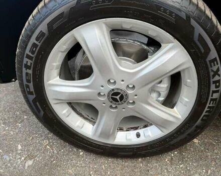 Черный Мерседес М-Класс, объемом двигателя 3.5 л и пробегом 221 тыс. км за 12800 $, фото 24 на Automoto.ua