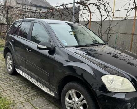 Черный Мерседес М-Класс, объемом двигателя 2.99 л и пробегом 270 тыс. км за 13600 $, фото 10 на Automoto.ua