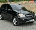 Чорний Мерседес М-Клас, об'ємом двигуна 2.99 л та пробігом 310 тис. км за 10700 $, фото 1 на Automoto.ua