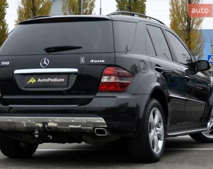 Чорний Мерседес М-Клас, об'ємом двигуна 3.5 л та пробігом 197 тис. км за 9999 $, фото 12 на Automoto.ua