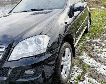 Черный Мерседес М-Класс, объемом двигателя 3 л и пробегом 301 тыс. км за 12800 $, фото 3 на Automoto.ua