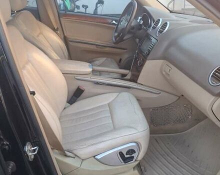 Мерседес М-Класс 2008 в Хмельницком на Automoto.ua Черный Мерседес М-Класс, объемом двигателя 3 л и пробегом 307 тыс. км за 10800 $, фото 1 на Automoto.ua