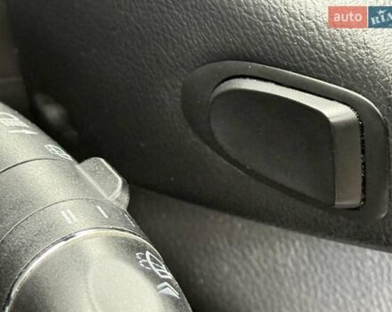 Черный Мерседес М-Класс, объемом двигателя 3.5 л и пробегом 174 тыс. км за 10999 $, фото 56 на Automoto.ua