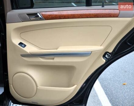 Чорний Мерседес М-Клас, об'ємом двигуна 3.5 л та пробігом 197 тис. км за 9999 $, фото 31 на Automoto.ua