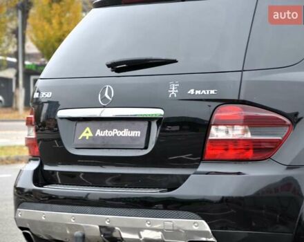 Чорний Мерседес М-Клас, об'ємом двигуна 3.5 л та пробігом 197 тис. км за 9999 $, фото 15 на Automoto.ua