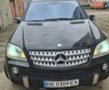 Чорний Мерседес М-Клас, об'ємом двигуна 5.4 л та пробігом 250 тис. км за 16900 $, фото 1 на Automoto.ua