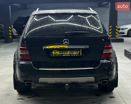 Чорний Мерседес М-Клас, об'ємом двигуна 2.99 л та пробігом 256 тис. км за 14800 $, фото 4 на Automoto.ua