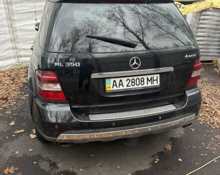 Черный Мерседес М-Класс, объемом двигателя 3.5 л и пробегом 313 тыс. км за 6500 $, фото 1 на Automoto.ua