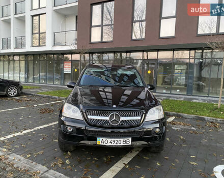 Чорний Мерседес М-Клас, об'ємом двигуна 3.5 л та пробігом 218 тис. км за 9500 $, фото 7 на Automoto.ua