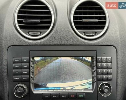 Черный Мерседес М-Класс, объемом двигателя 3.5 л и пробегом 174 тыс. км за 10950 $, фото 52 на Automoto.ua