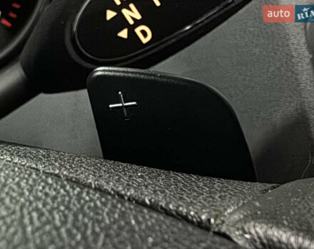 Черный Мерседес М-Класс, объемом двигателя 3.5 л и пробегом 196 тыс. км за 15000 $, фото 4 на Automoto.ua