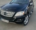 Черный Мерседес М-Класс, объемом двигателя 3.5 л и пробегом 240 тыс. км за 12500 $, фото 4 на Automoto.ua