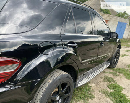 Чорний Мерседес М-Клас, об'ємом двигуна 3.5 л та пробігом 295 тис. км за 10000 $, фото 3 на Automoto.ua