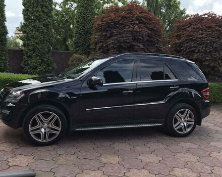 Черный Мерседес М-Класс, объемом двигателя 3.5 л и пробегом 294 тыс. км за 14500 $, фото 8 на Automoto.ua