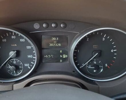 Мерседес М-Класс 2008 в Хмельницком на Automoto.ua Черный Мерседес М-Класс, объемом двигателя 3 л и пробегом 307 тыс. км за 10800 $, фото 7 на Automoto.ua