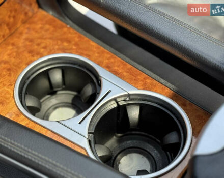 Черный Мерседес М-Класс, объемом двигателя 3.5 л и пробегом 287 тыс. км за 10500 $, фото 30 на Automoto.ua