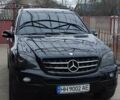Черный Мерседес М-Класс, объемом двигателя 3 л и пробегом 291 тыс. км за 12300 $, фото 1 на Automoto.ua
