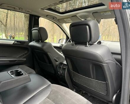 Черный Мерседес М-Класс, объемом двигателя 3.5 л и пробегом 174 тыс. км за 10950 $, фото 32 на Automoto.ua