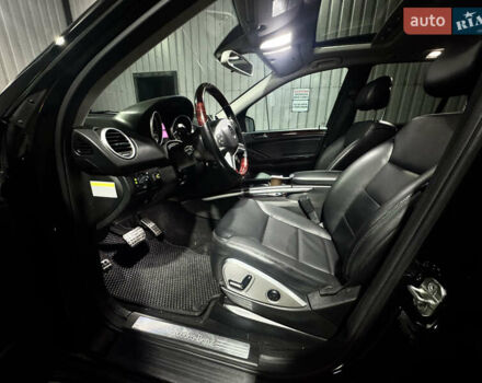 Черный Мерседес М-Класс, объемом двигателя 3.5 л и пробегом 196 тыс. км за 15000 $, фото 45 на Automoto.ua