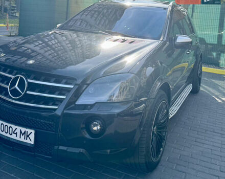 Черный Мерседес М-Класс, объемом двигателя 6.21 л и пробегом 174 тыс. км за 18999 $, фото 1 на Automoto.ua