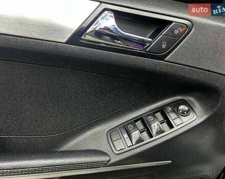 Чорний Мерседес М-Клас, об'ємом двигуна 2.99 л та пробігом 256 тис. км за 14800 $, фото 6 на Automoto.ua