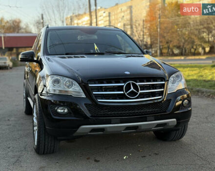 Чорний Мерседес М-Клас, об'ємом двигуна 2.99 л та пробігом 276 тис. км за 15799 $, фото 1 на Automoto.ua