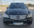 Черный Мерседес М-Класс, объемом двигателя 3 л и пробегом 292 тыс. км за 12800 $, фото 1 на Automoto.ua