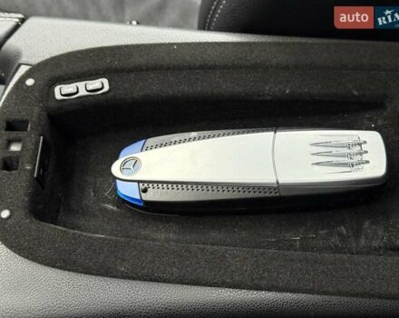 Черный Мерседес М-Класс, объемом двигателя 3.5 л и пробегом 174 тыс. км за 10999 $, фото 59 на Automoto.ua
