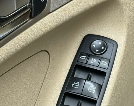 Черный Мерседес М-Класс, объемом двигателя 3.5 л и пробегом 174 тыс. км за 10650 $, фото 49 на Automoto.ua