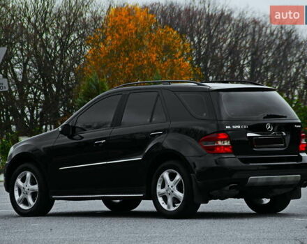 Черный Мерседес М-Класс, объемом двигателя 3 л и пробегом 147 тыс. км за 13200 $, фото 3 на Automoto.ua