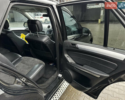 Черный Мерседес М-Класс, объемом двигателя 3 л и пробегом 170 тыс. км за 4294 $, фото 10 на Automoto.ua